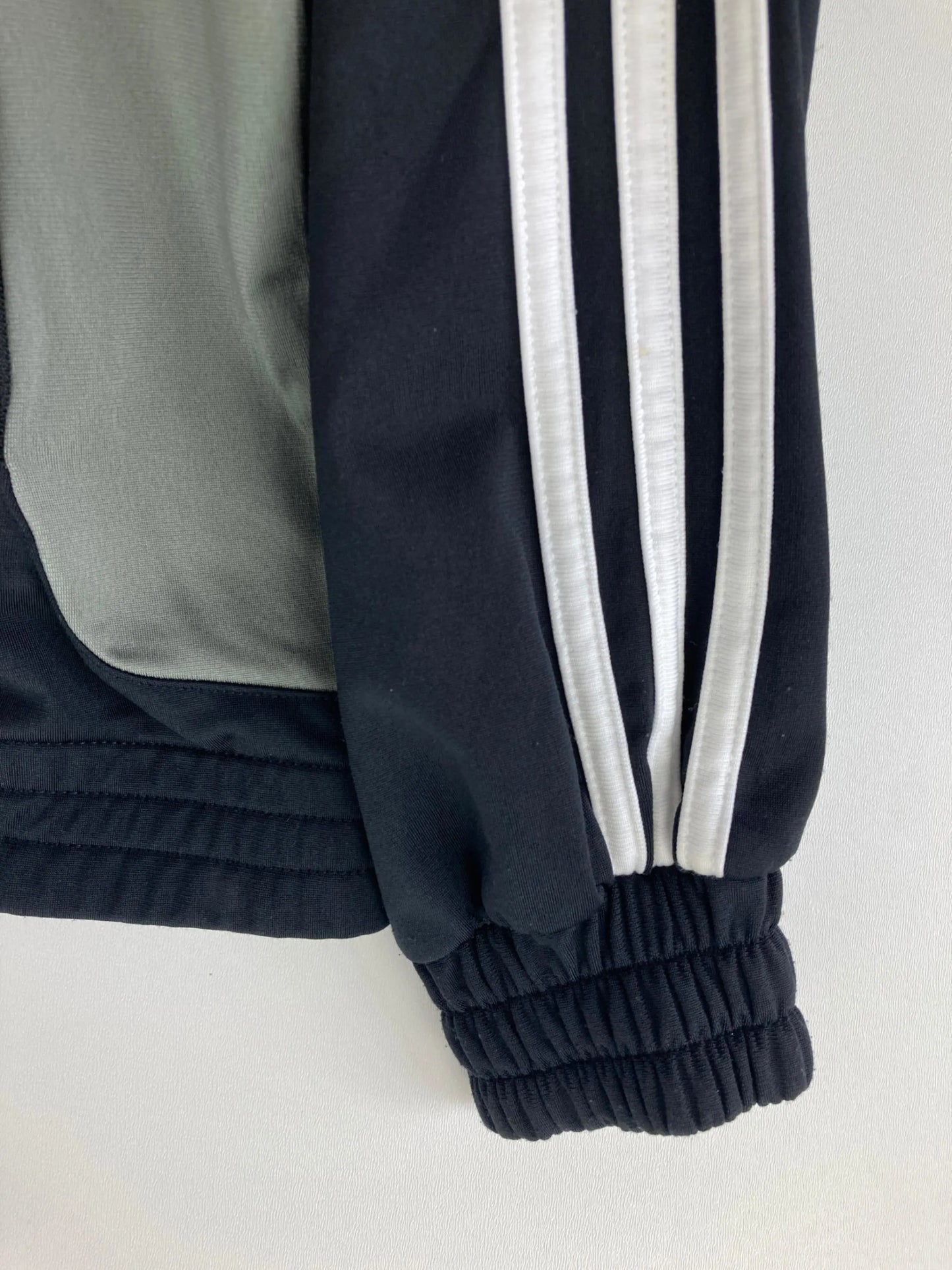 Adidas Trainingsjacke (S)