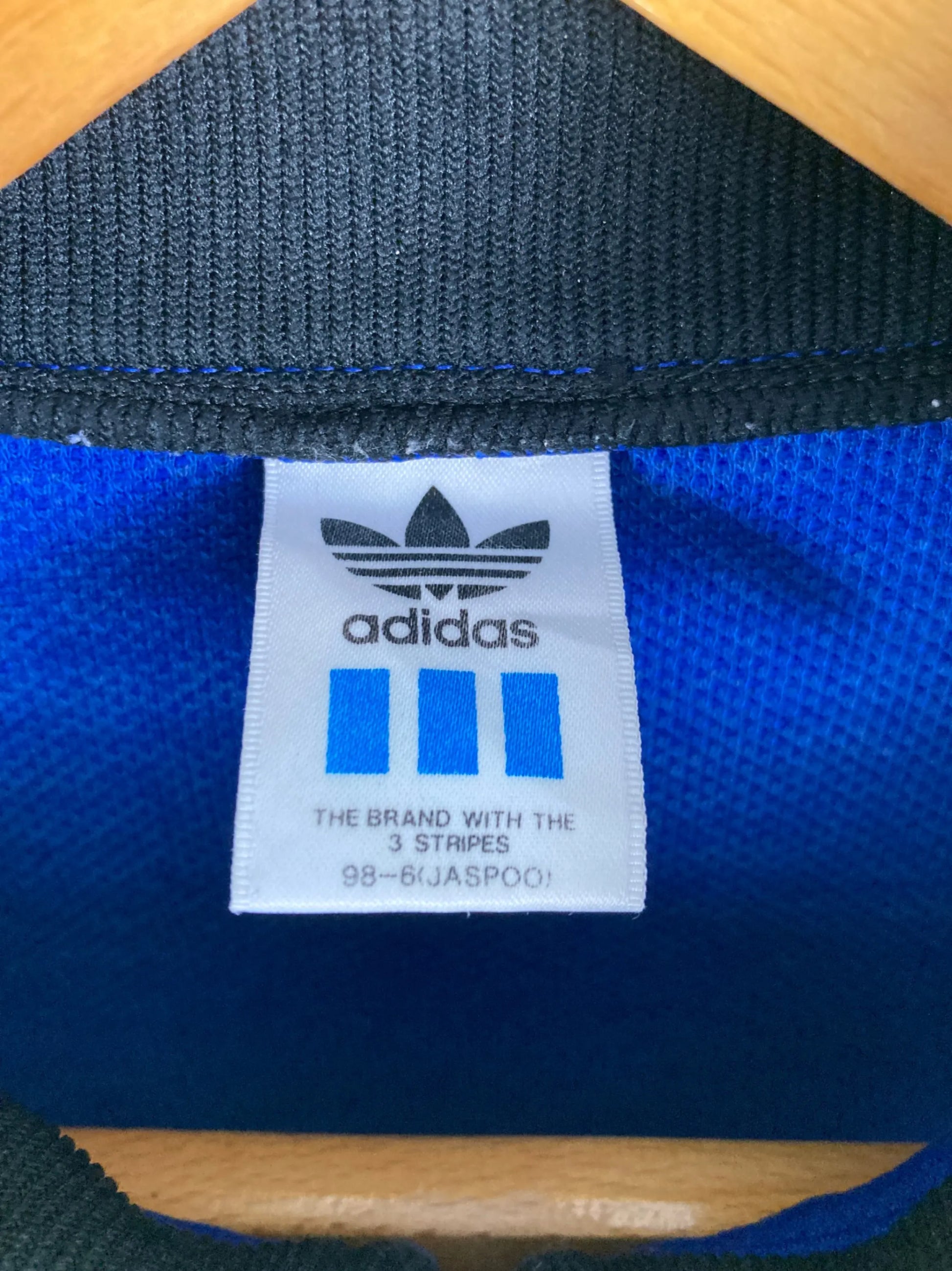 Adidas Trainingsjacke (S)