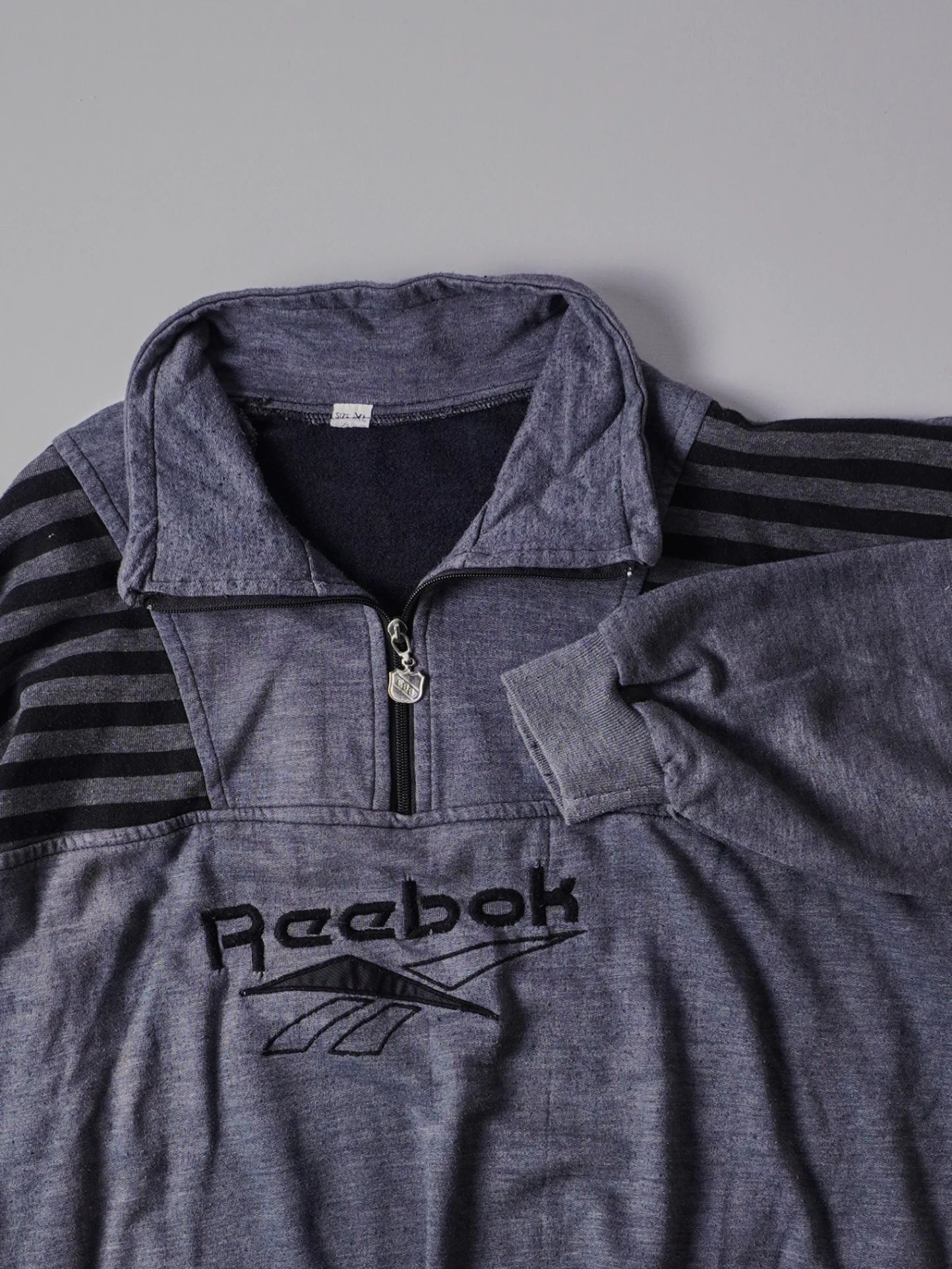 Reebok Sweater (M)