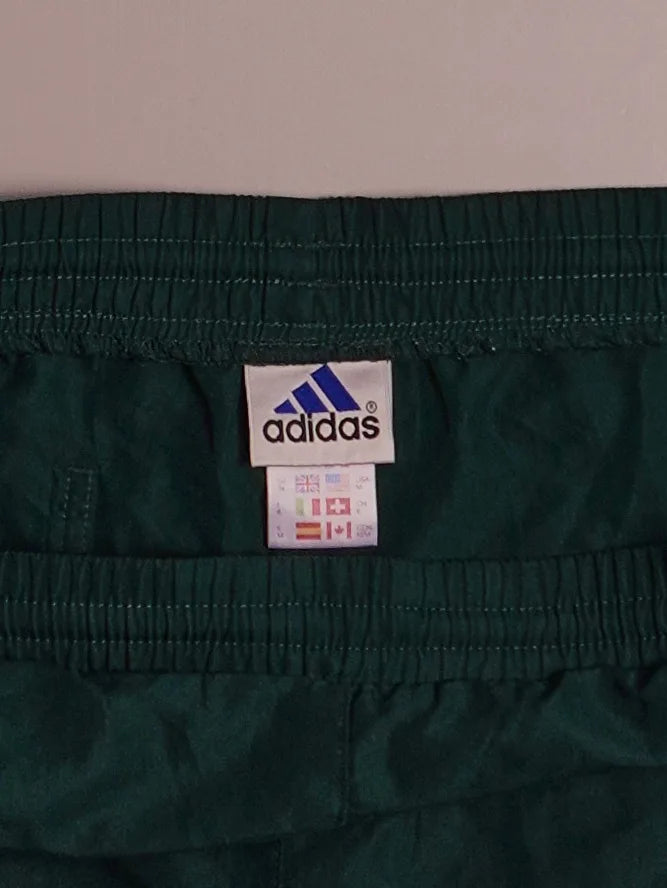 Adidas Shorts (XL)