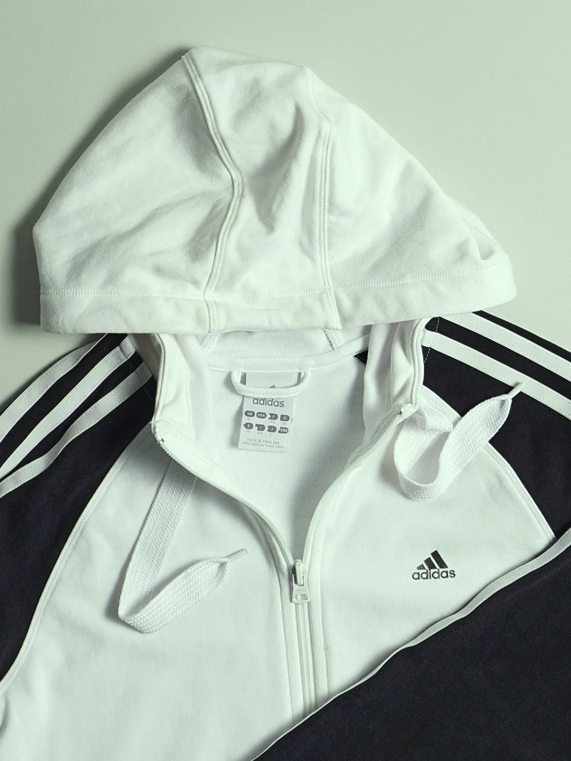 Adidas Zip-Hoodie (XS)