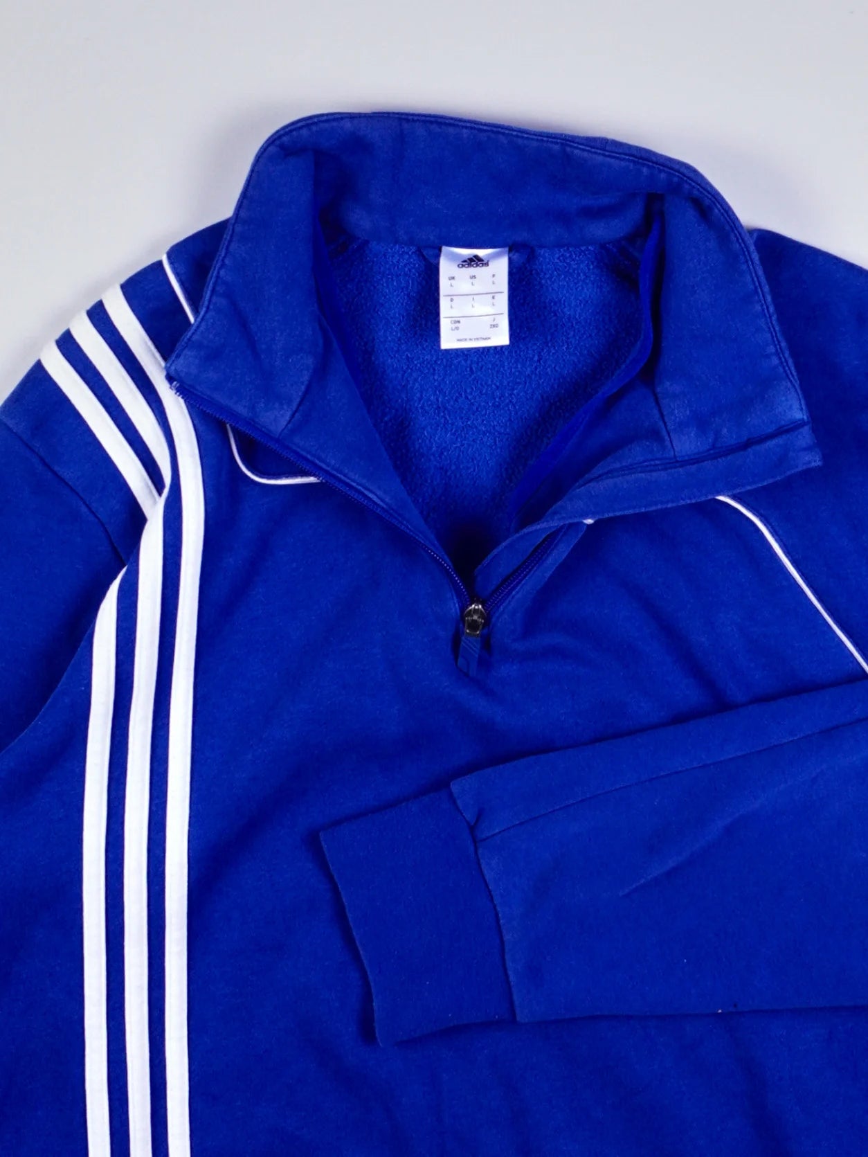 Adidas Sweater (L)