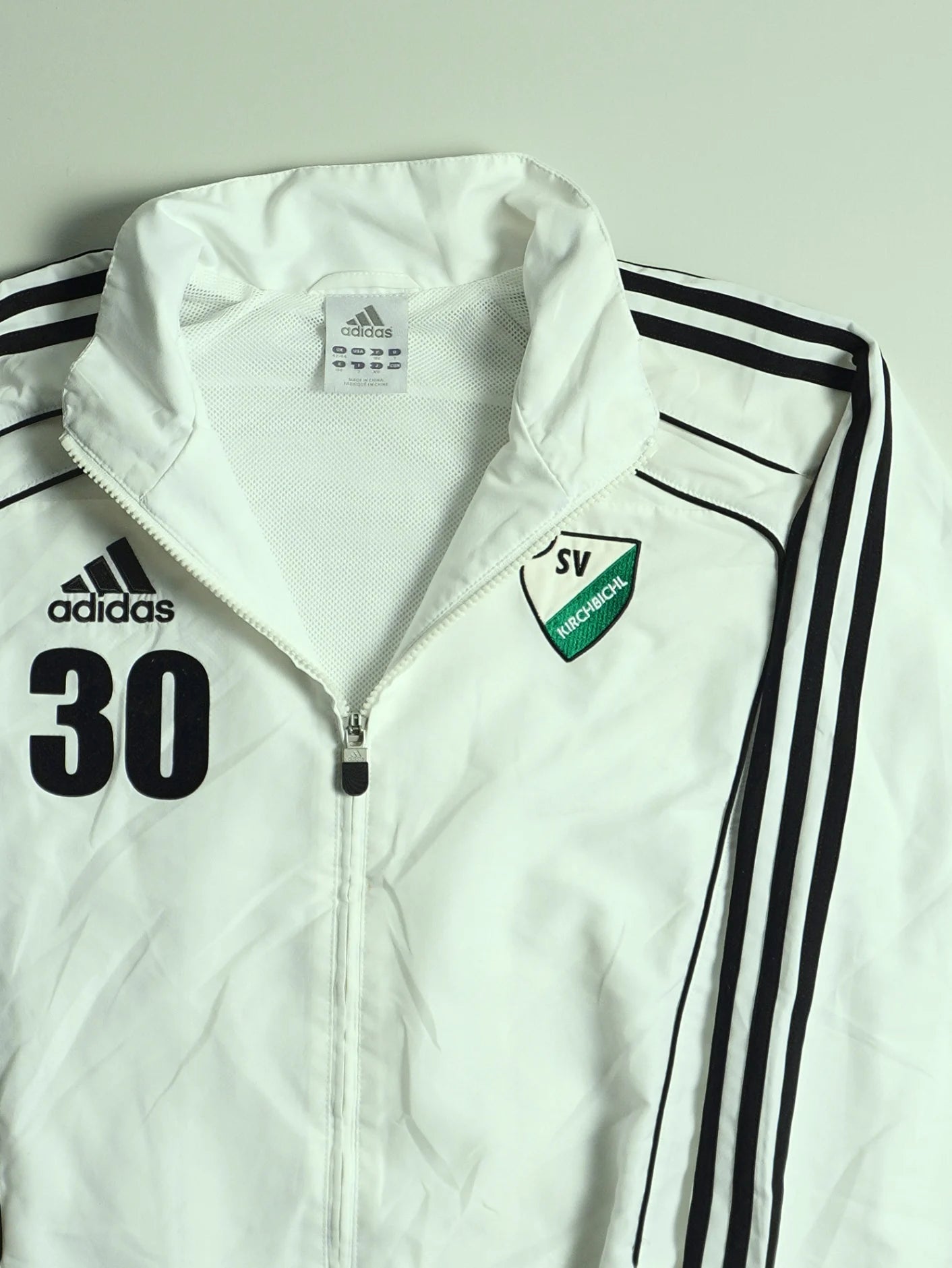 Adidas Jacke (XL)