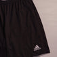 Adidas Shorts (M)