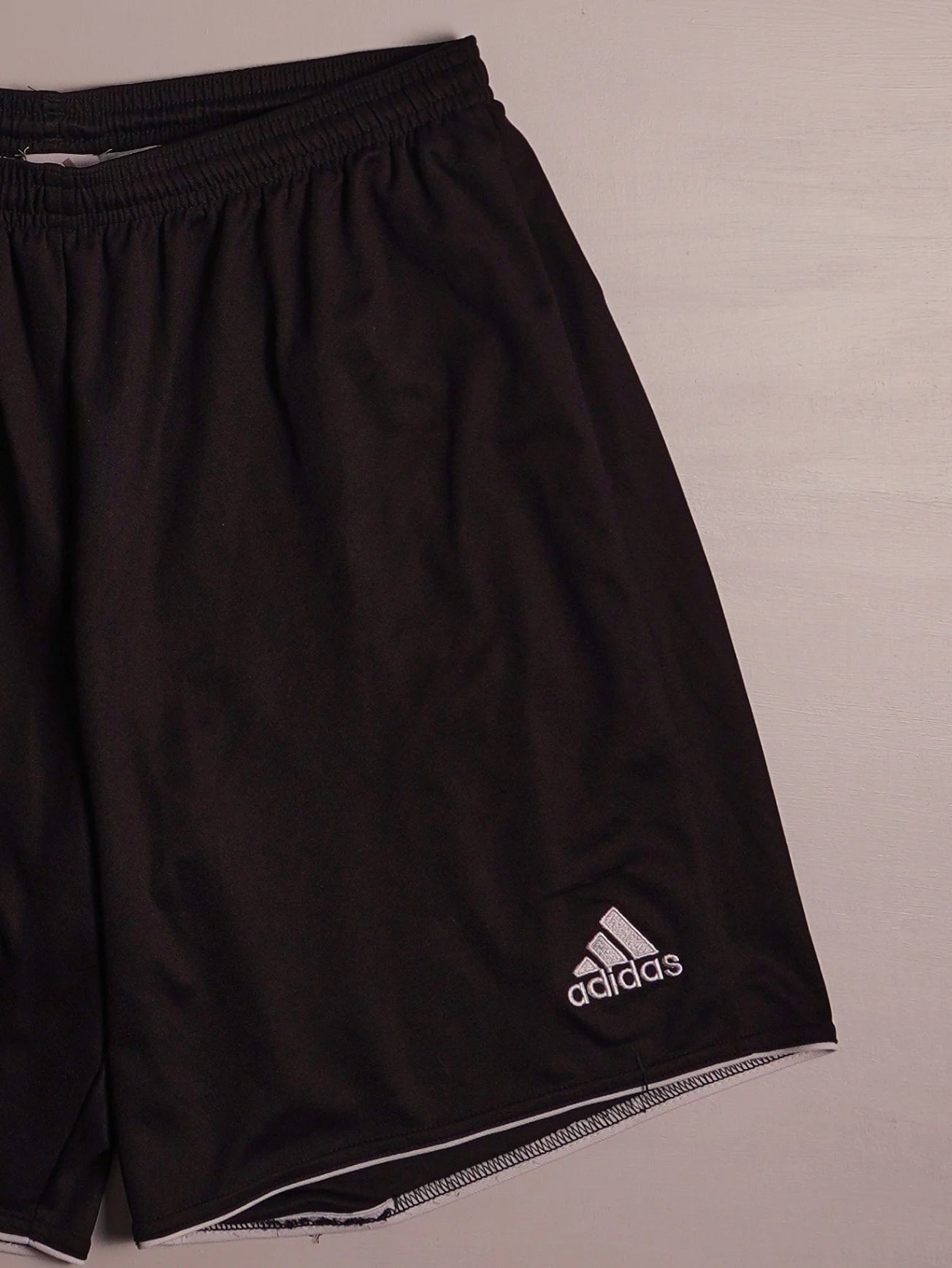 Adidas Shorts (M)