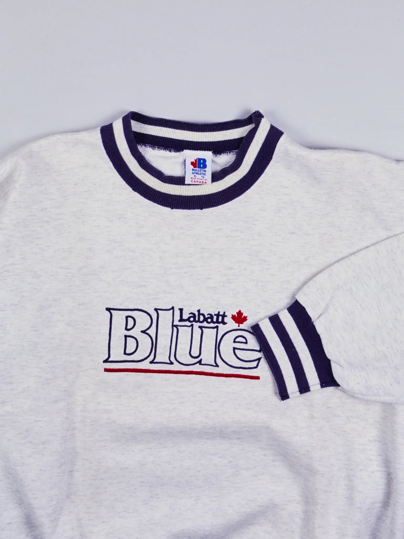 Russell Athletic Sweater (L)