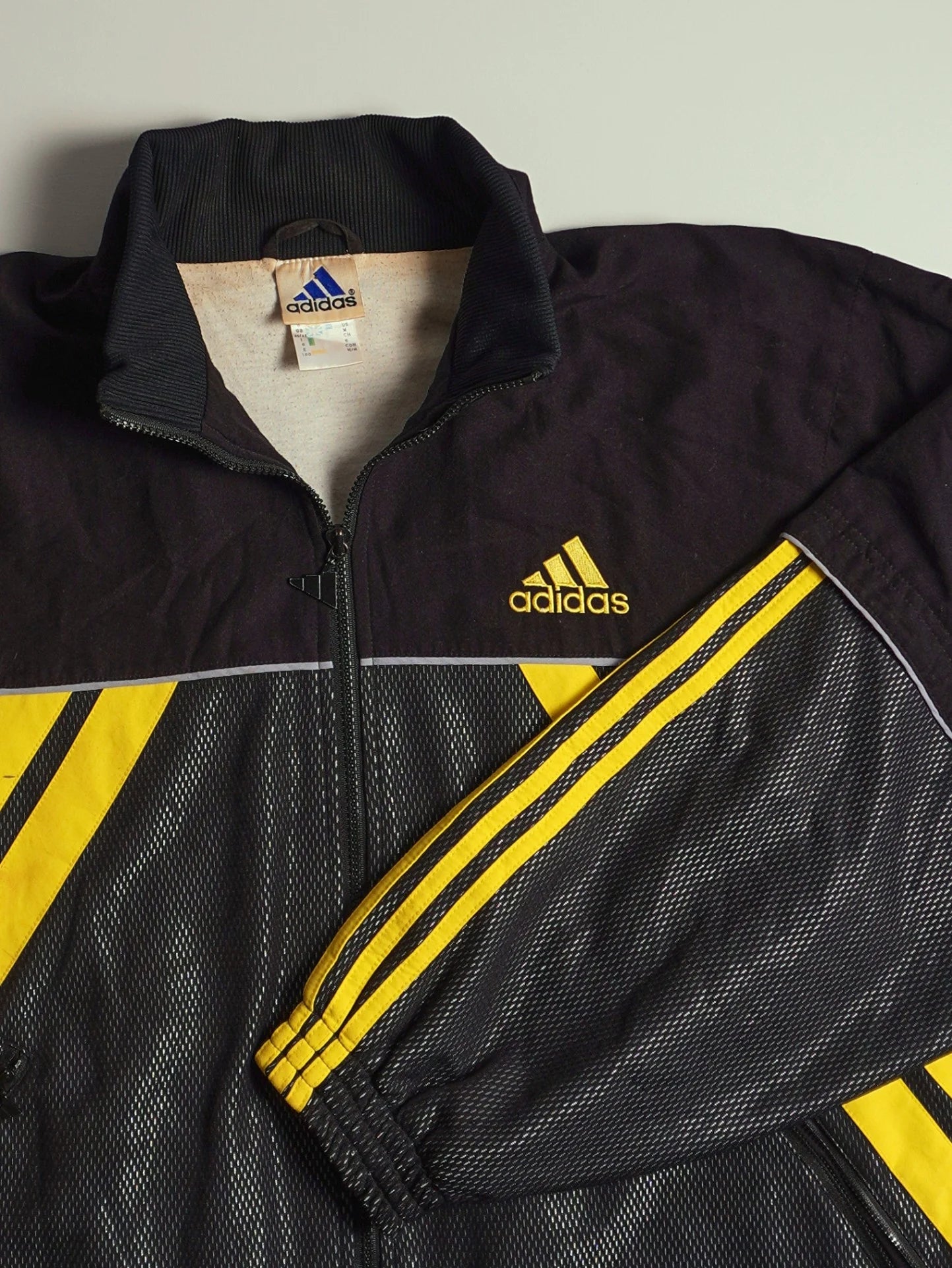 Adidas Traingsjacke (XL)