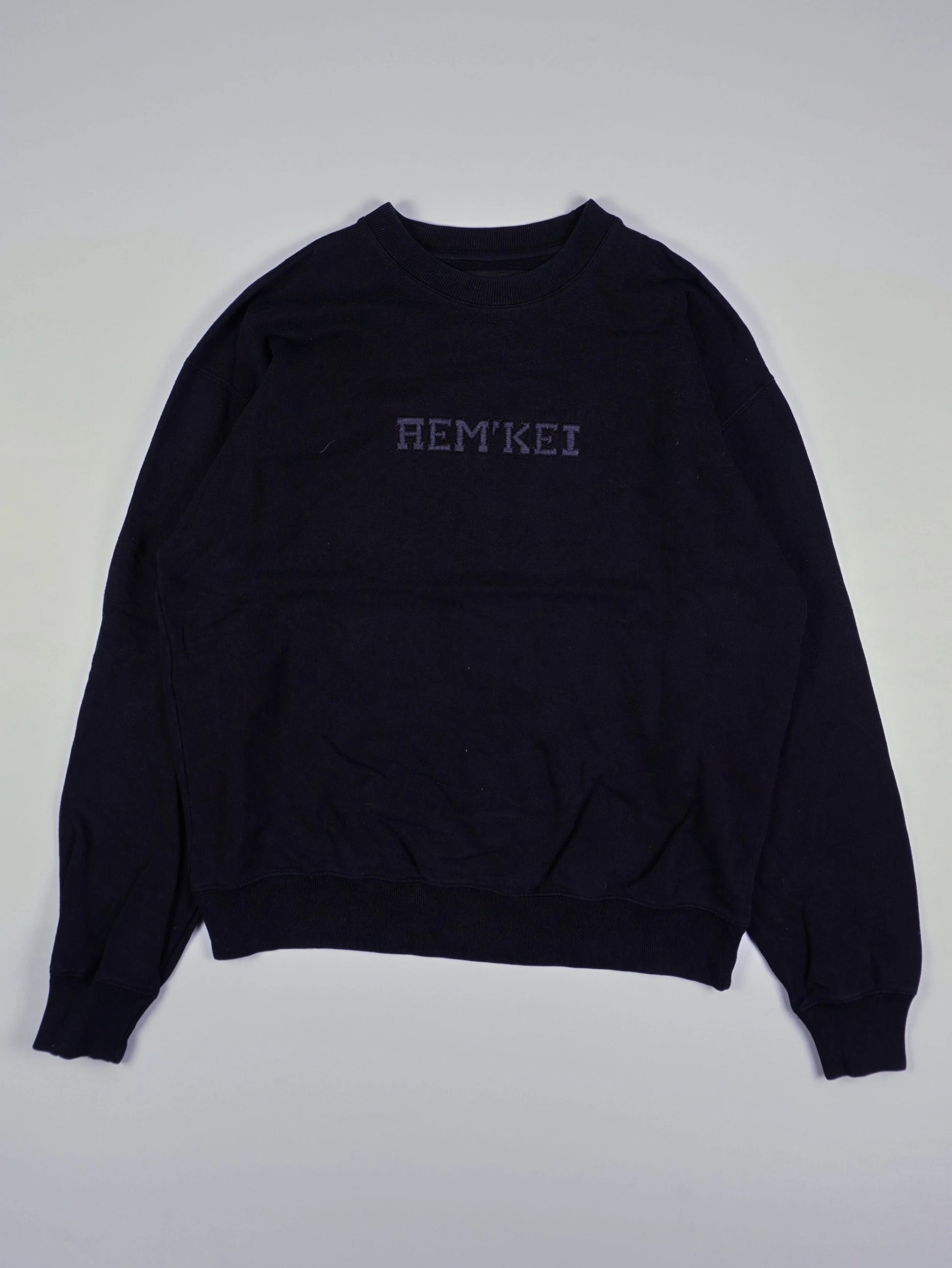 Remkei Sweater (L)