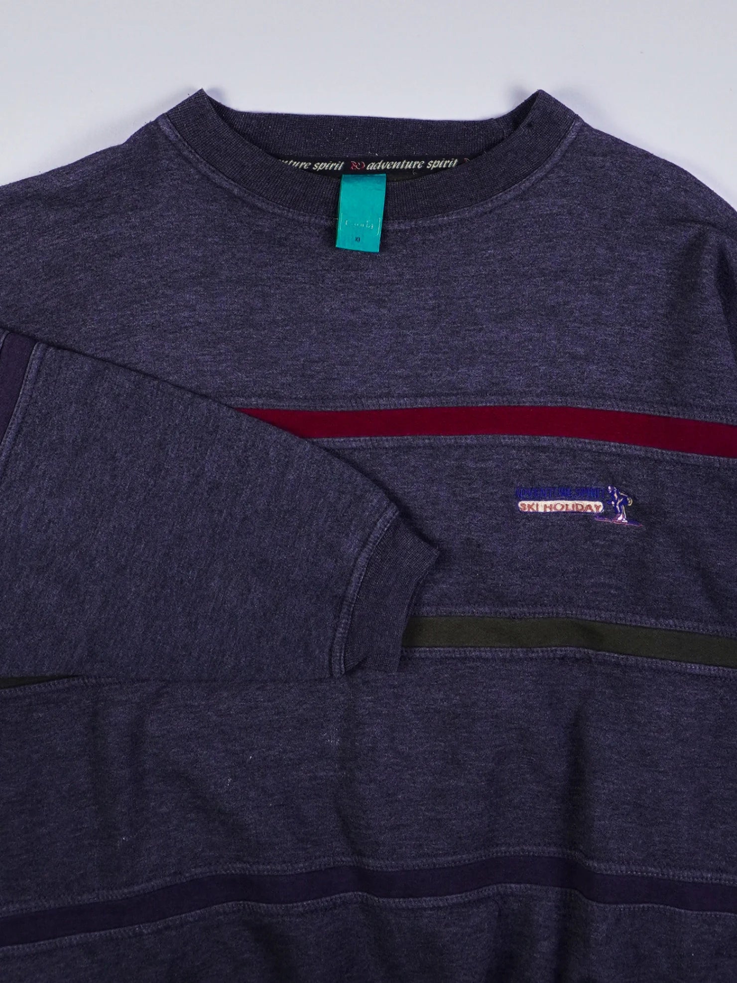 Adventure Spirit Ski Holiday Sweater (M)