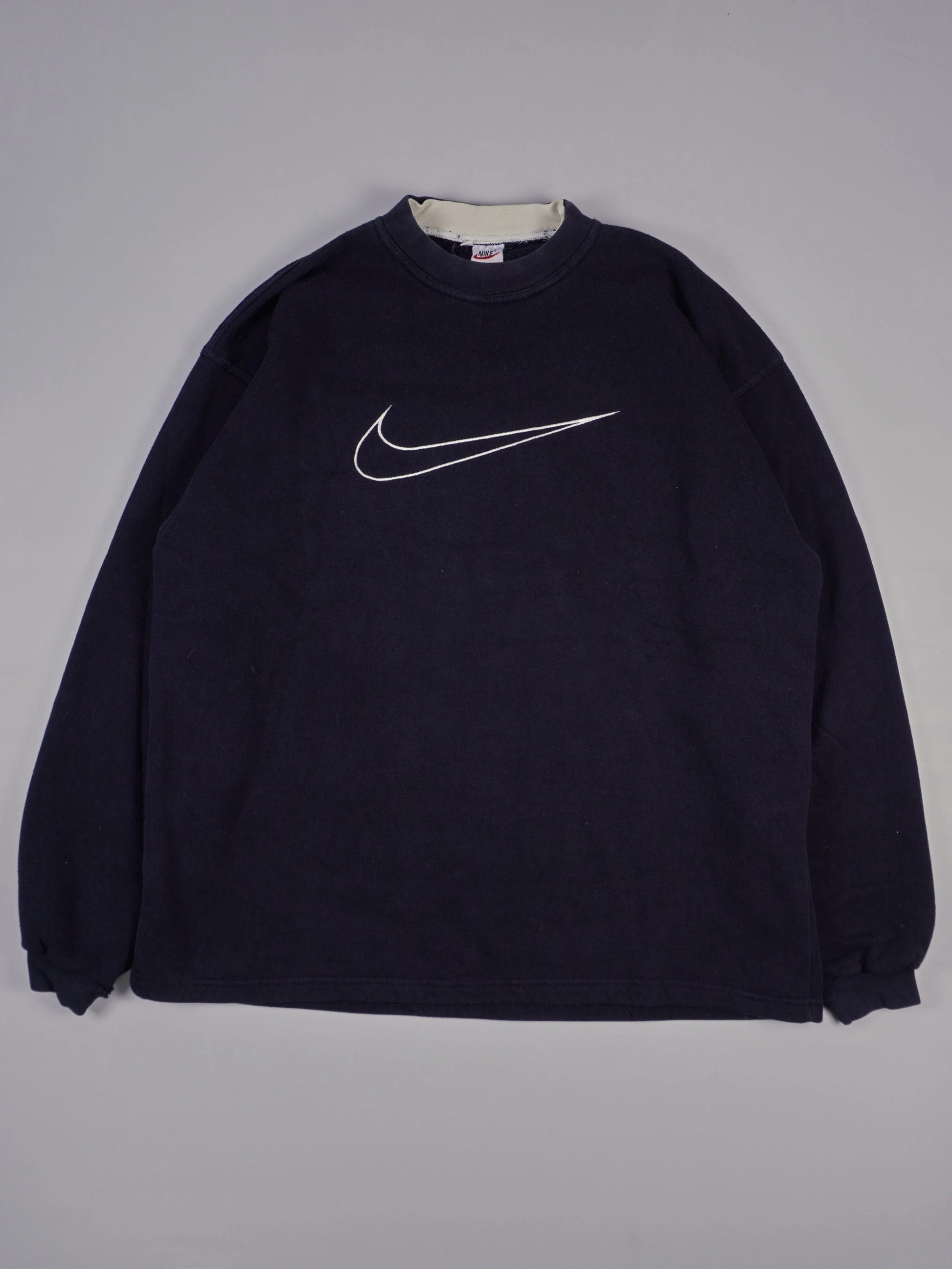 All black nike jumper hotsell