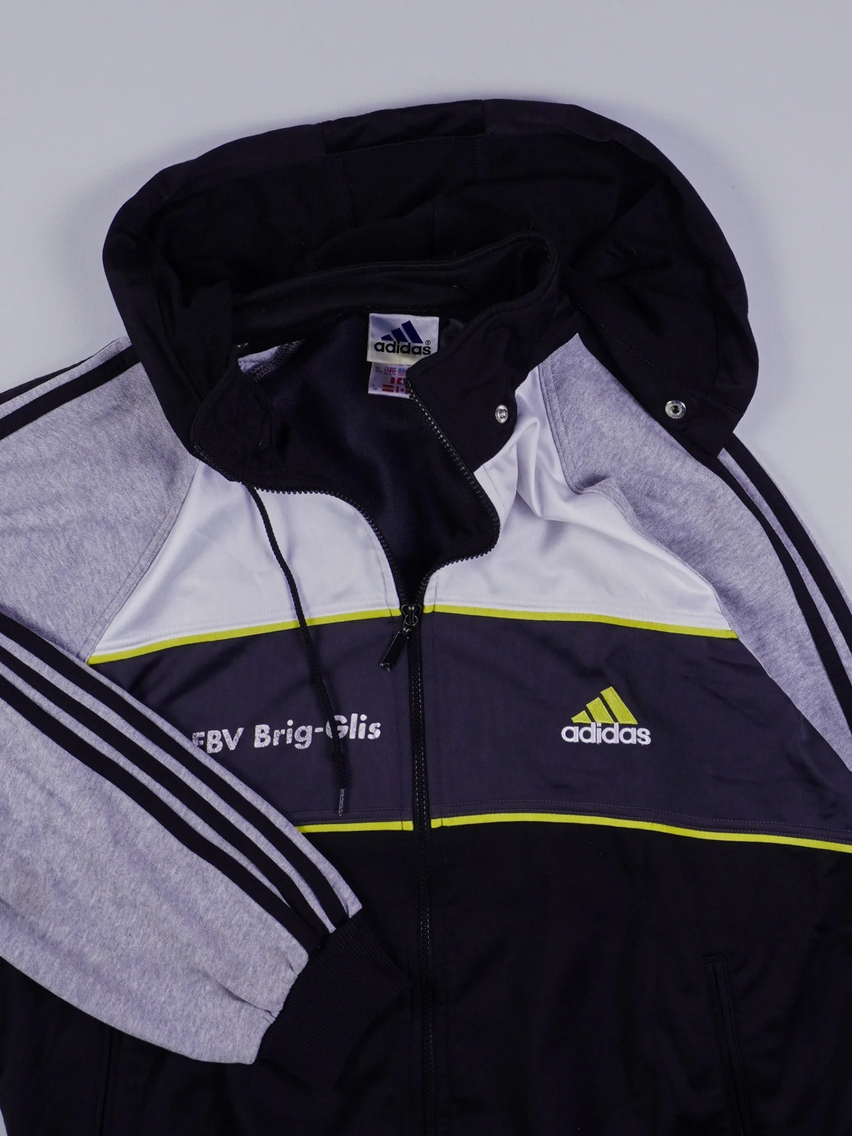Adidas Trainingsjacke (XL)
