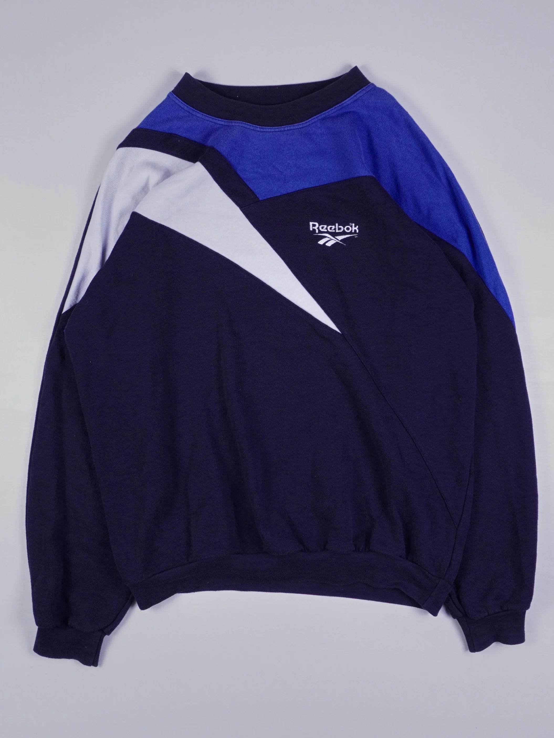Reebok Sweater (L)