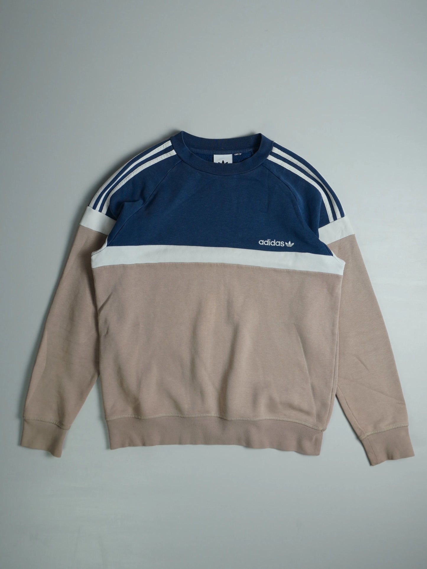 Adidas Sweater (M)