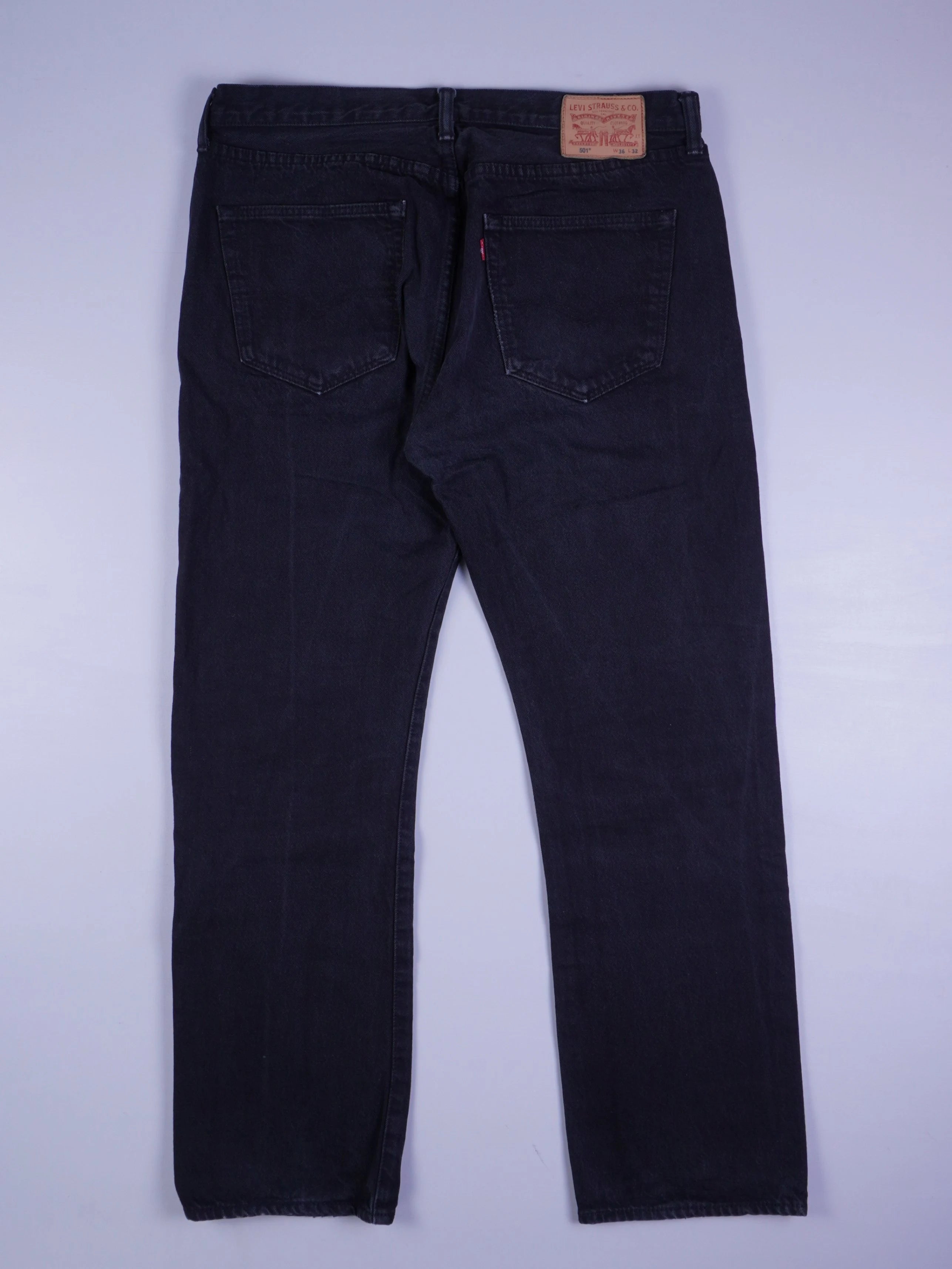 Levis Jeans 36/32 (L)