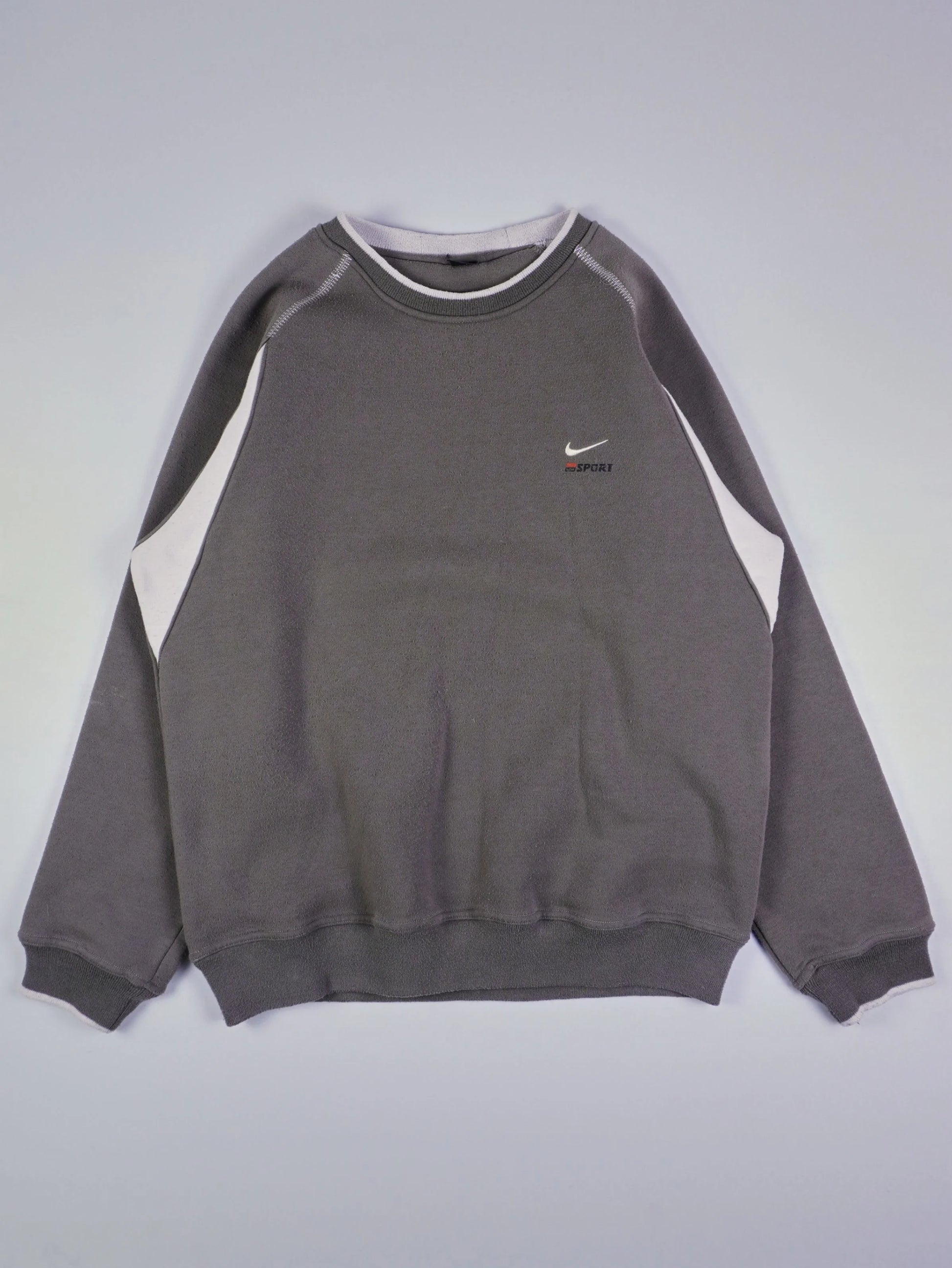 Nike Sweater (L)