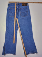 Levis W31 L32 Straight Leg Jeans (W31)