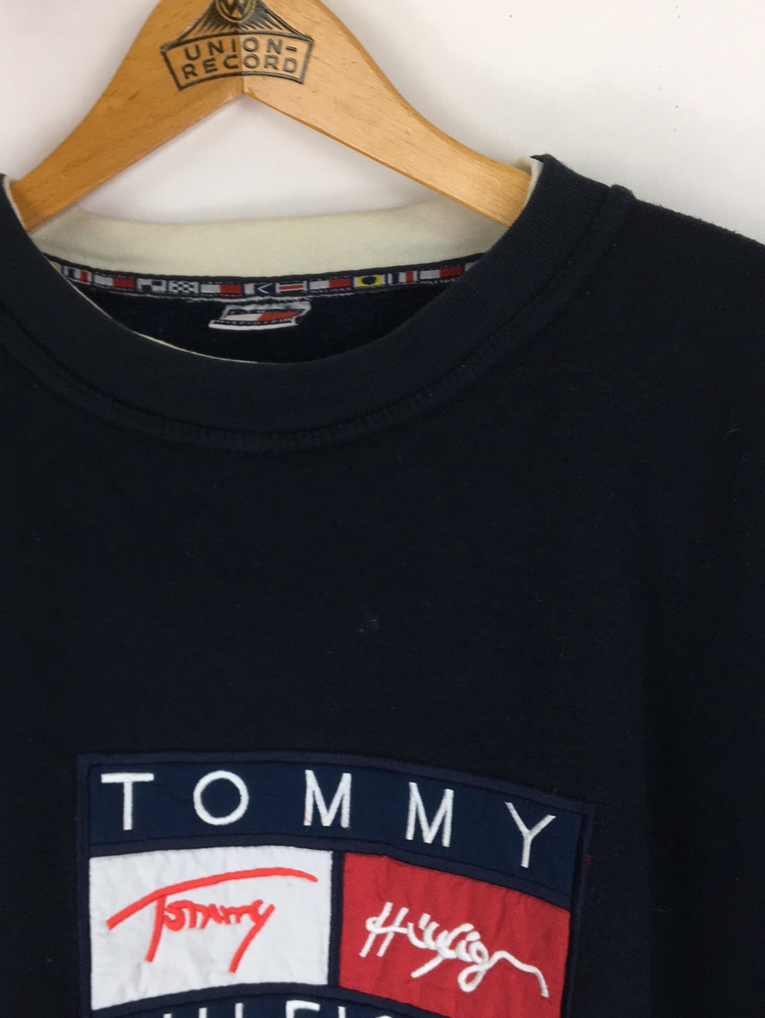 Tommy Hilfiger Sweater (XL)