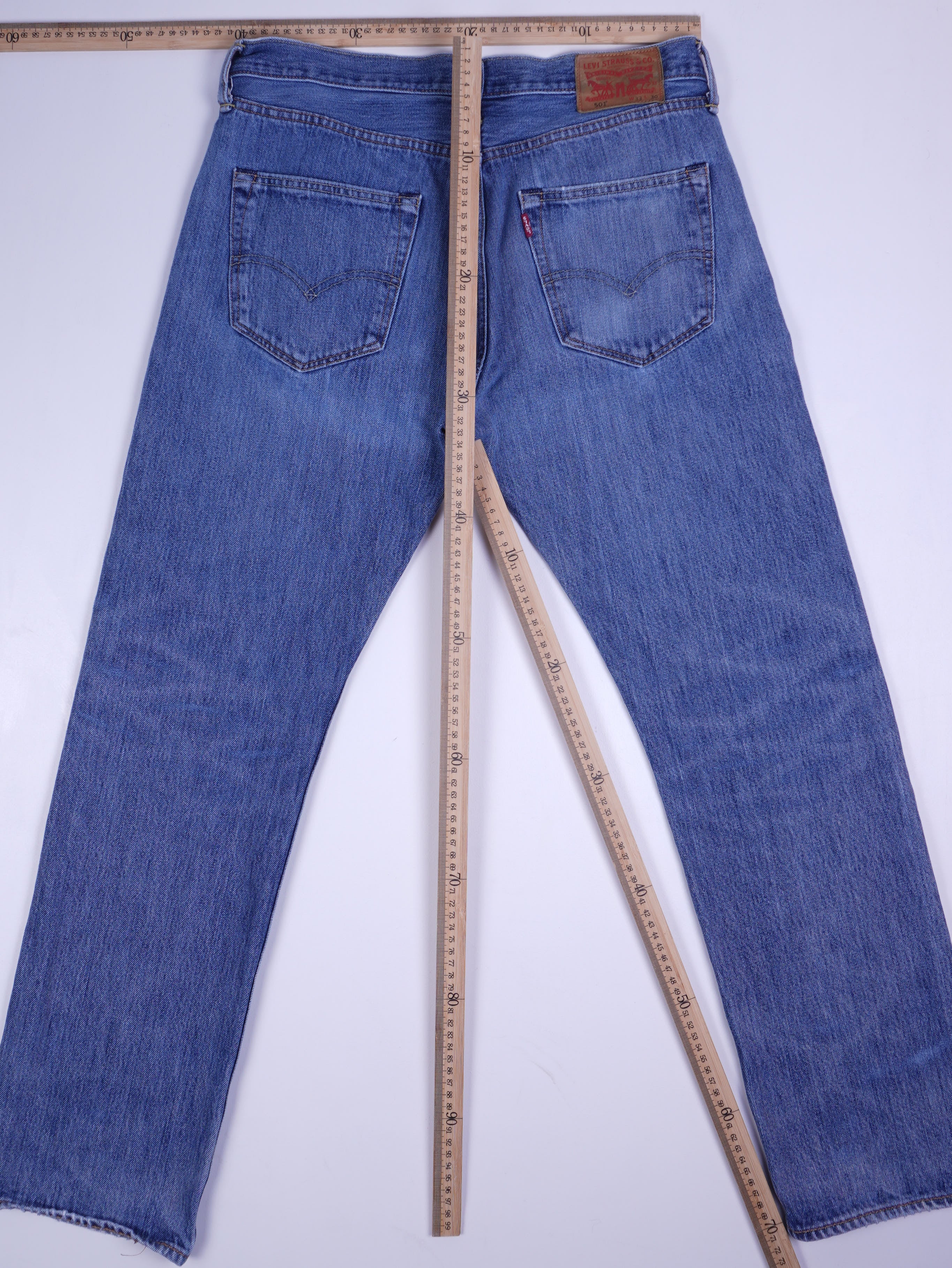 Levis Jeans (W33)