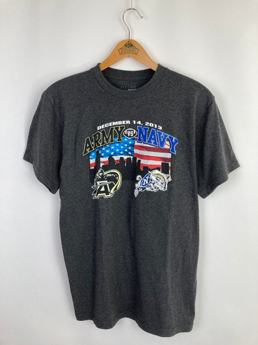 „Army vs. Navy“ T-Shirt (M)